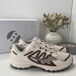 Saucony Grid Peak Trail Running Sneakers Sand/Burgundy Sable Men 11 M/EU 45 NWB